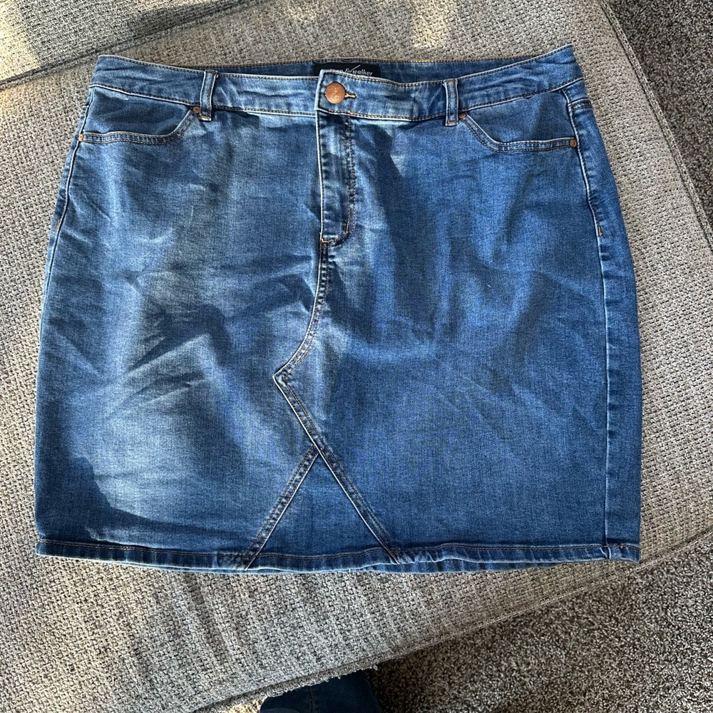 Classic Blue Denim Pencil Skirt
